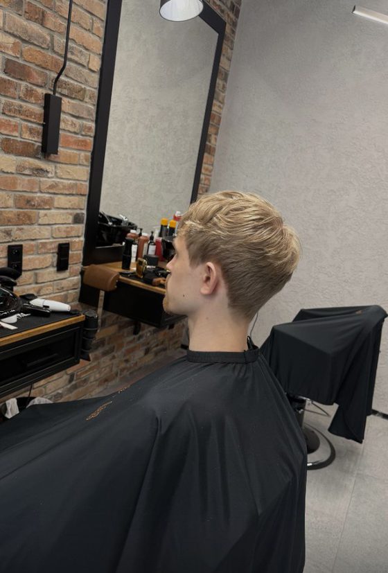 Barbers Lab - Blond, dłuższa teksturowana góra